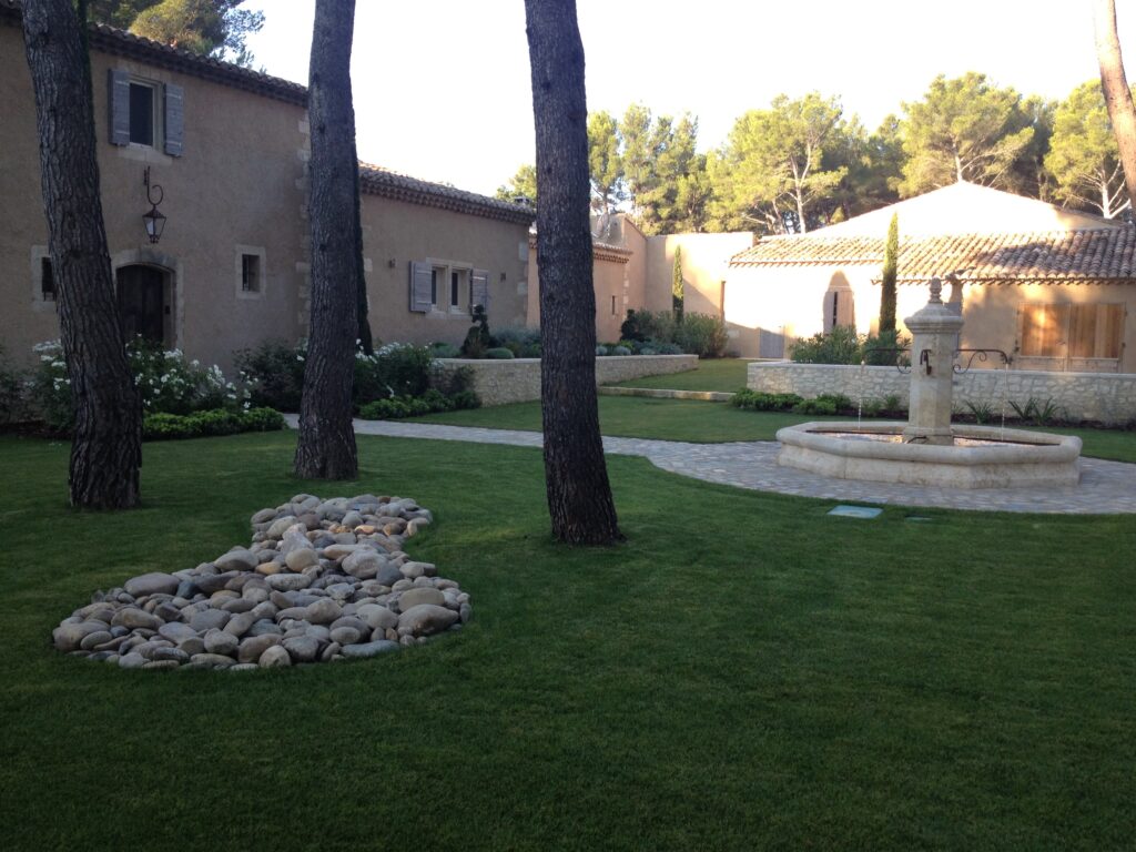 jardin fontaine entretien